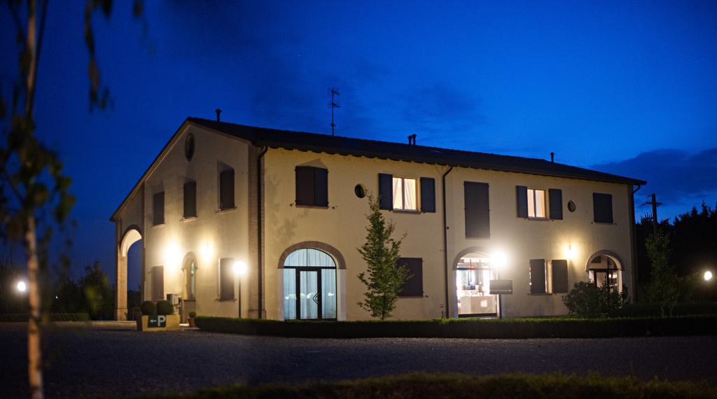 Agriturismo Il Mondo Pension Parma Buitenkant foto